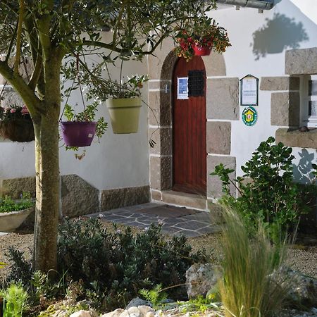 Les Roses Bed & Breakfast Santec Luaran gambar