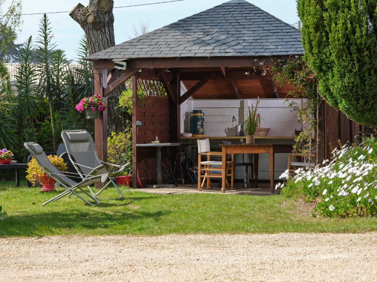 Les Roses Bed & Breakfast Santec Luaran gambar